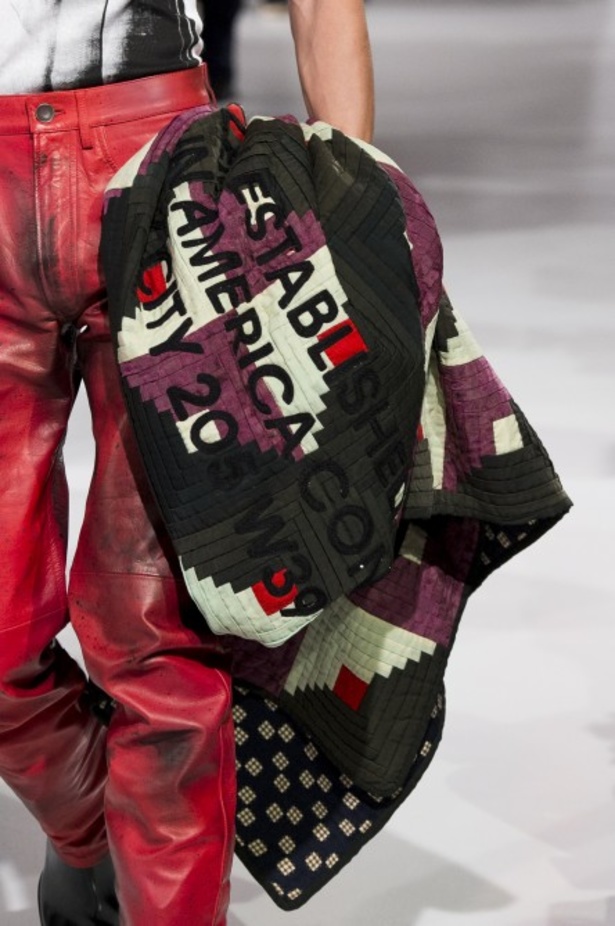  ازياء كالفن كلاين في أسبوع الموضة النيوركى للصيف