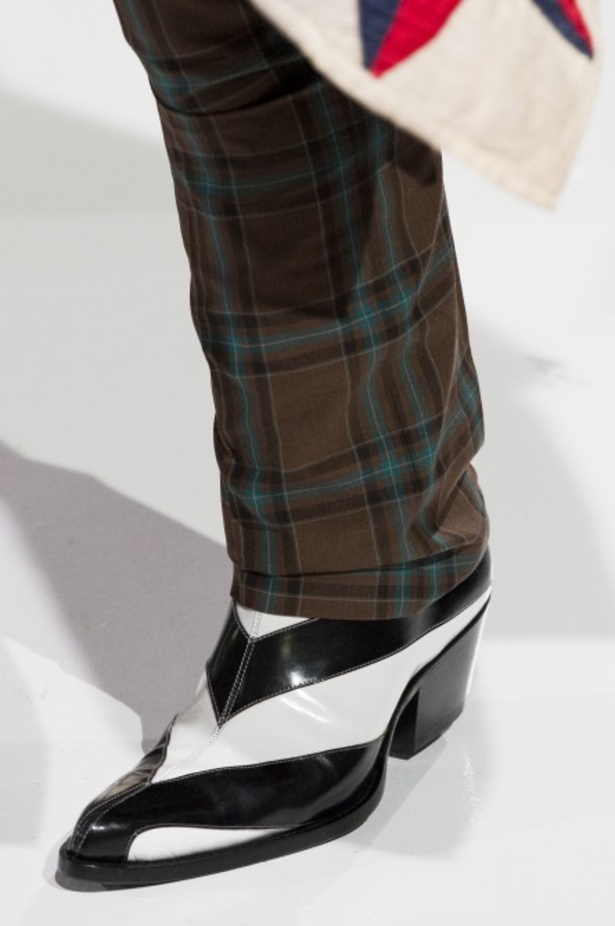  ازياء كالفن كلاين في أسبوع الموضة النيوركى للصيف