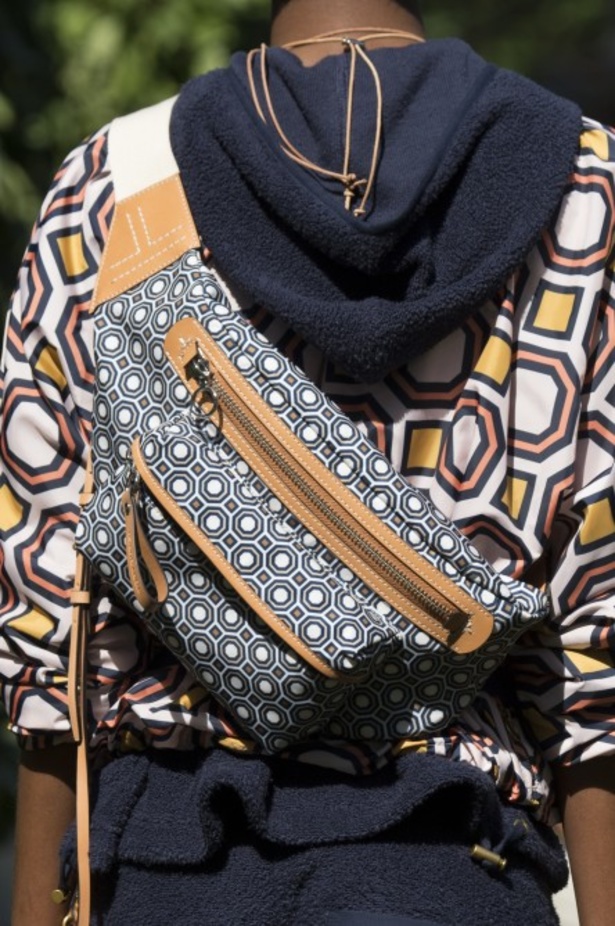 مجموعة دار "توري بورتش" لموسم ربيع وصيف 2018