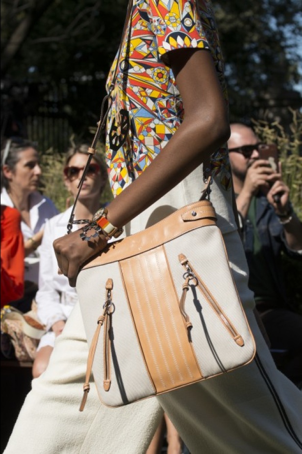 مجموعة دار "توري بورتش" لموسم ربيع وصيف 2018