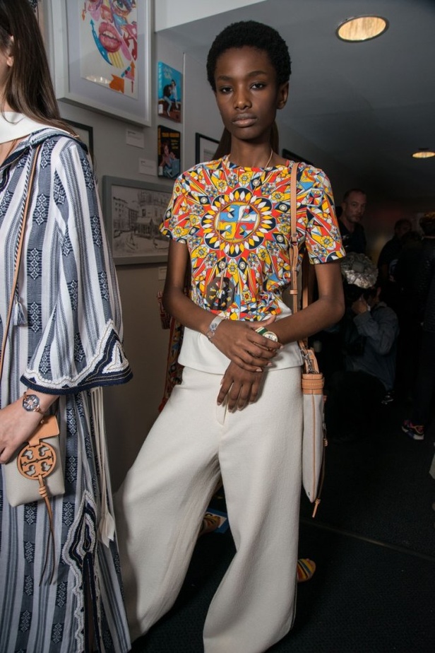 مجموعة دار "توري بورتش" لموسم ربيع وصيف 2018