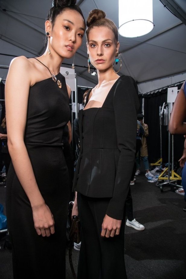 مجموعة Cushnie et Ochs لربيع وصيف 2018