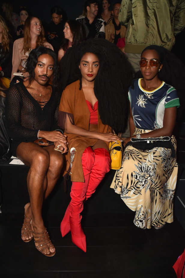 مجموعة Cushnie et Ochs لربيع وصيف 2018