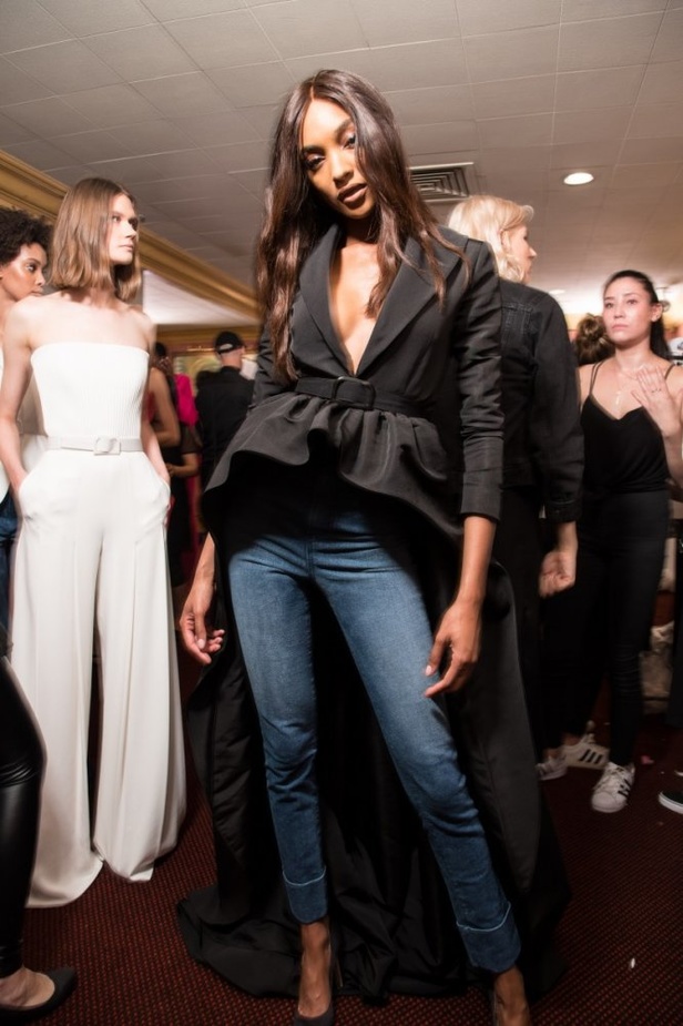 مجموعة براندون ماكسويل لموسم ربيع وصيف 2018