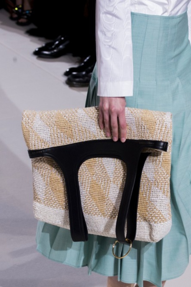 مجموعة فكتوريا بيكهام لربيع وصيف 2018