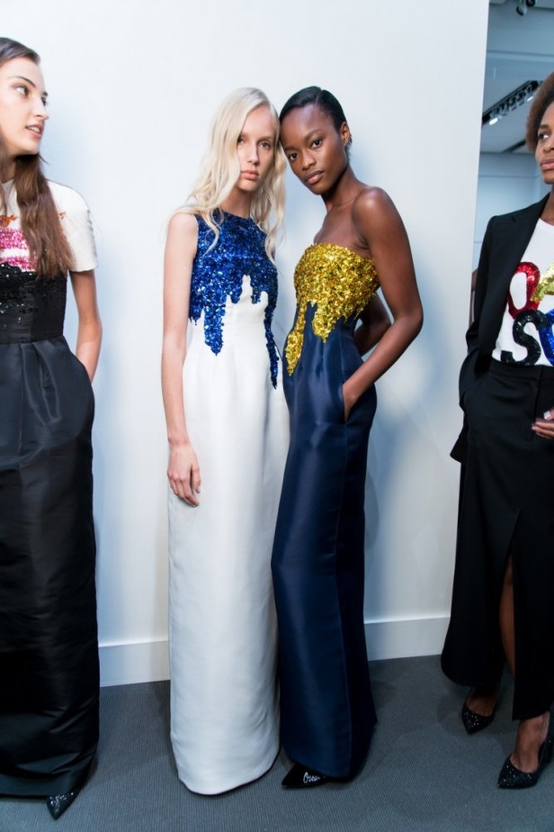 مجموعة أوسكار دي لا رينتا لموسم ربيع وصيف 2018