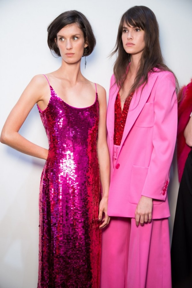 مجموعة أوسكار دي لا رينتا لموسم ربيع وصيف 2018