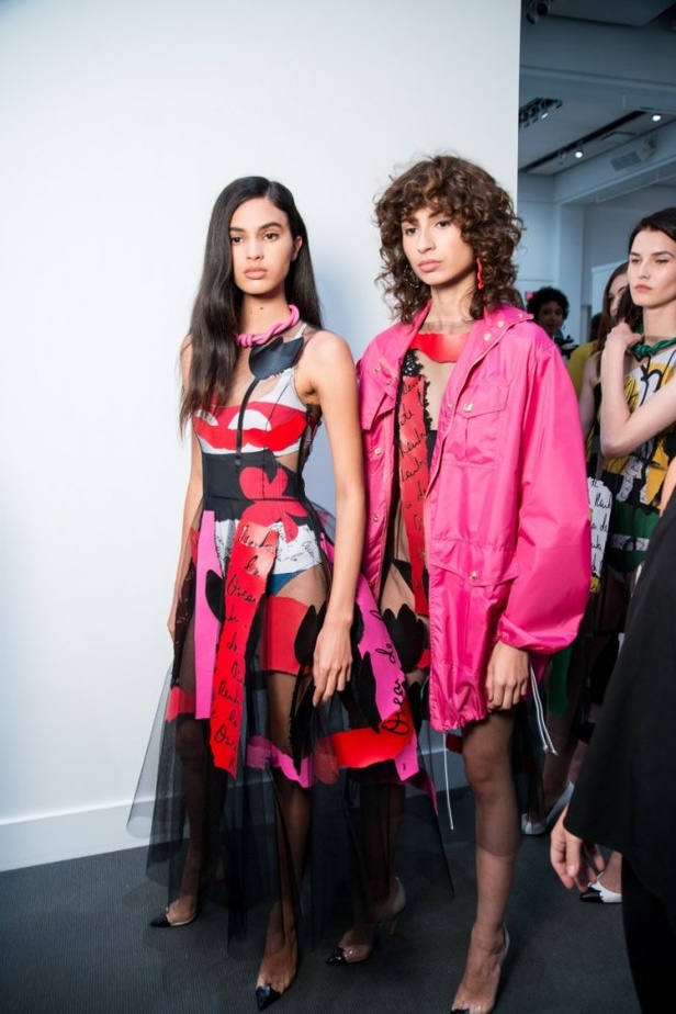 مجموعة أوسكار دي لا رينتا لموسم ربيع وصيف 2018