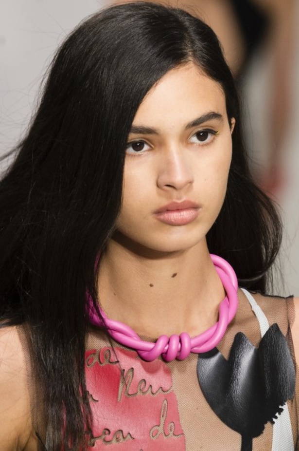 مجموعة أوسكار دي لا رينتا لموسم ربيع وصيف 2018