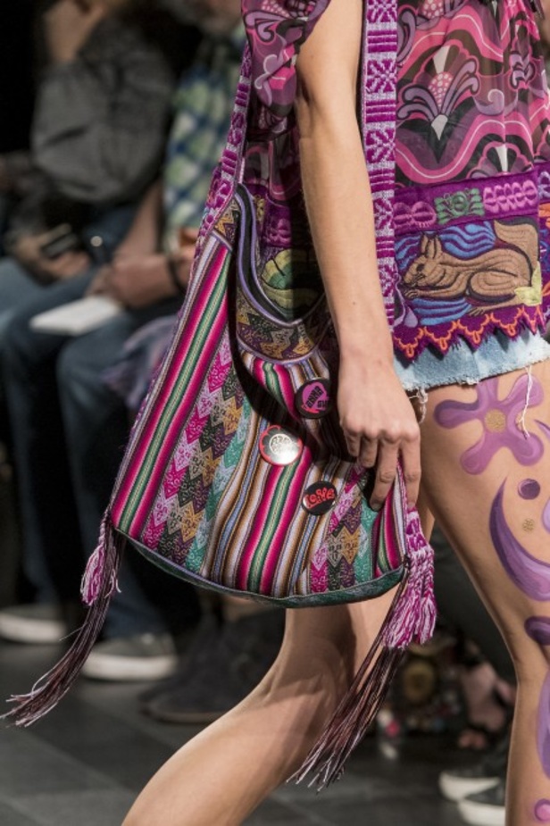 مجموعة Anna Sui لربيع وصيف 2018