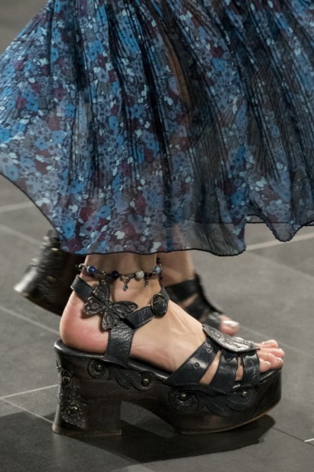 مجموعة Anna Sui لربيع وصيف 2018