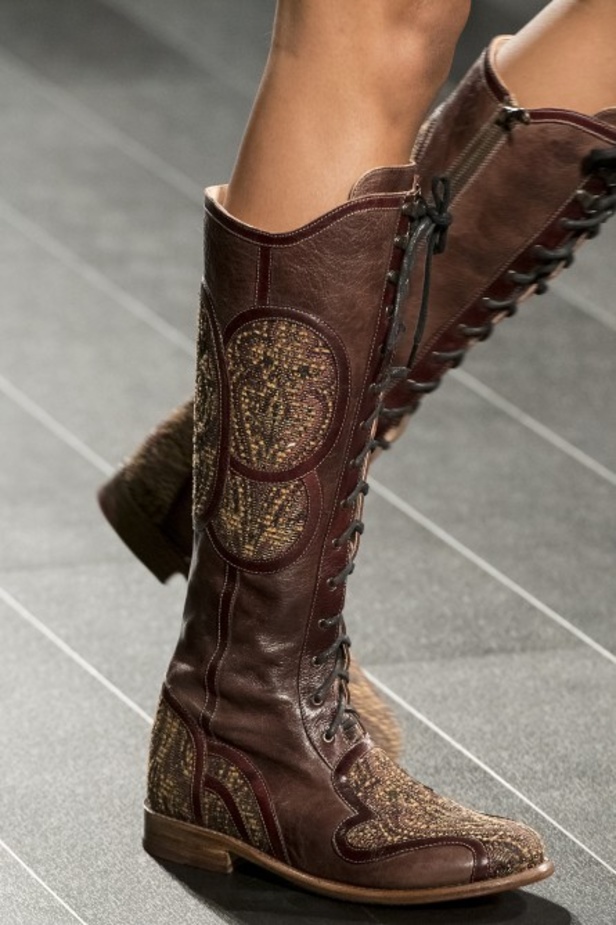 مجموعة Anna Sui لربيع وصيف 2018