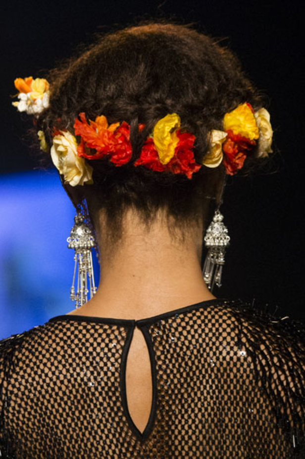 مجموعة نعيم خان Naeem Khan لربيع وصيف 2018