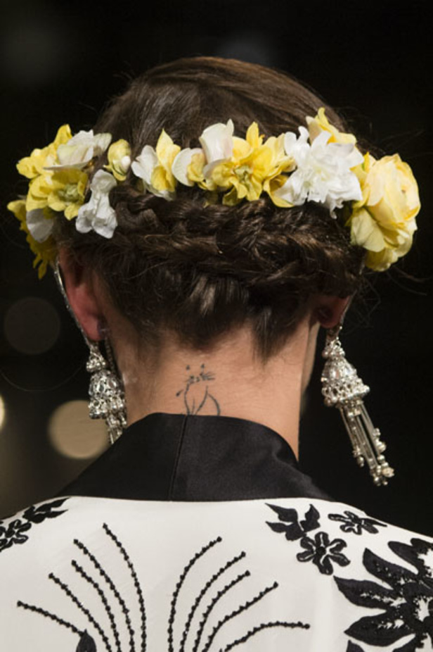 مجموعة نعيم خان Naeem Khan لربيع وصيف 2018