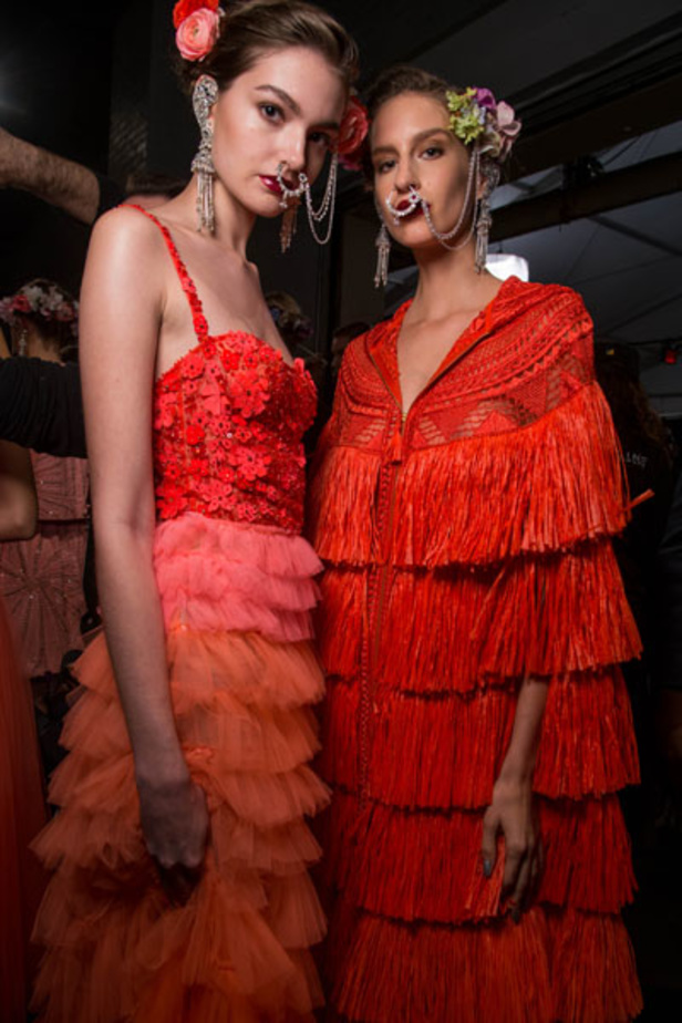 مجموعة نعيم خان Naeem Khan لربيع وصيف 2018