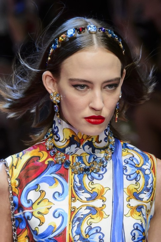 Dolce & Gabbana تجسّد الحبّ والجمّال في مجموعتها لربيع وصيف 2018 