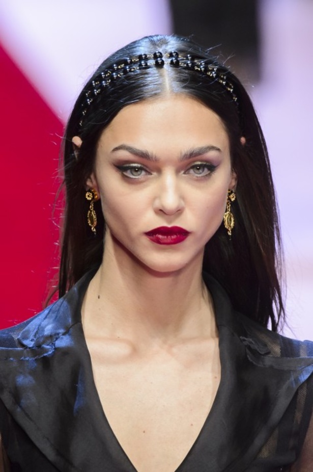 Dolce & Gabbana تجسّد الحبّ والجمّال في مجموعتها لربيع وصيف 2018 