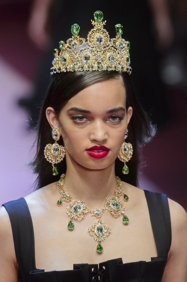 Dolce & Gabbana تجسّد الحبّ والجمّال في مجموعتها لربيع وصيف 2018 