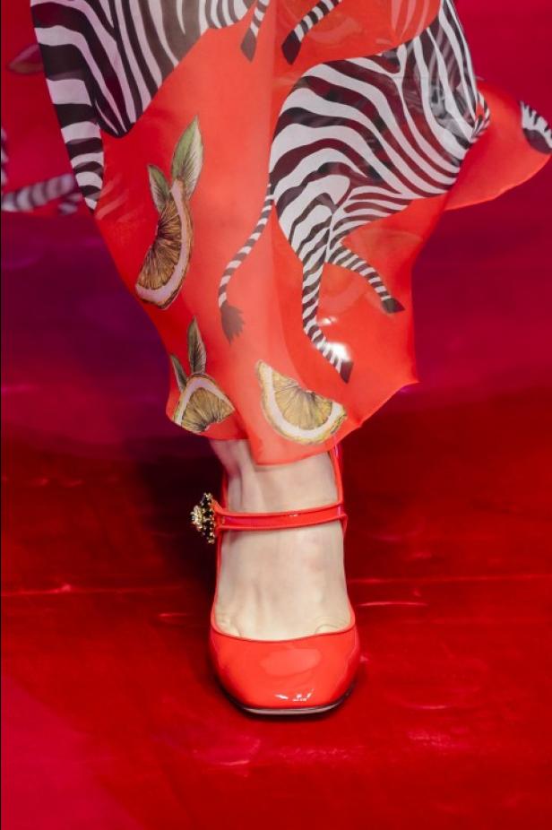 Dolce & Gabbana تجسّد الحبّ والجمّال في مجموعتها لربيع وصيف 2018 