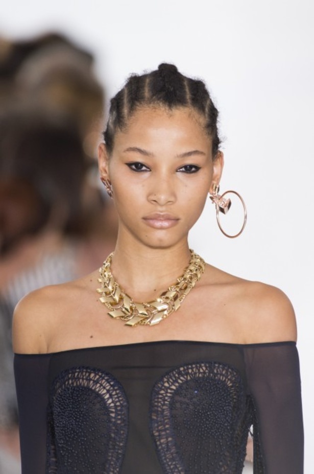 مجموعة روبيرتو كافالي لموسم ربيع وصيف 2018