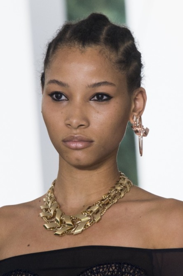 مجموعة روبيرتو كافالي لموسم ربيع وصيف 2018