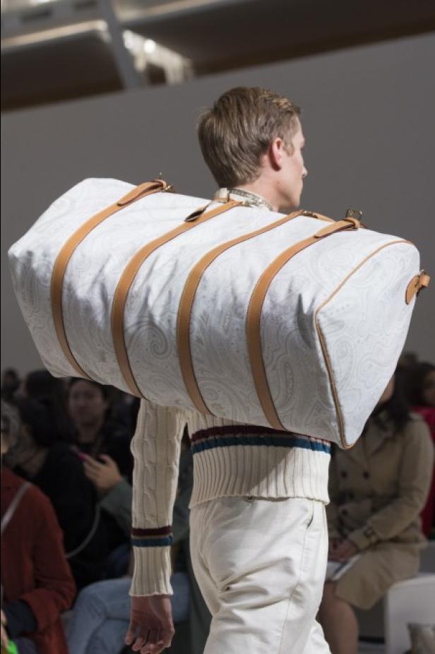 عرض أزياء “ايترو” Etro لربيع وصيف 2018 !