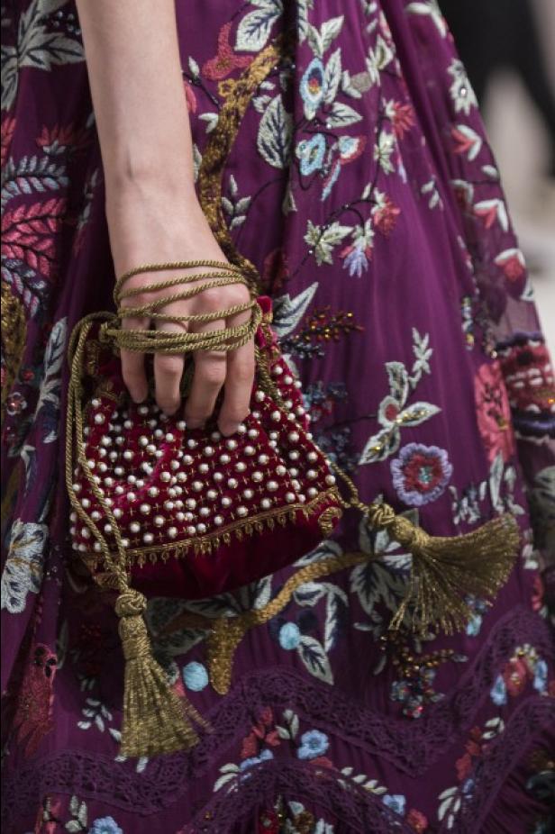 عرض أزياء “ايترو” Etro لربيع وصيف 2018 !