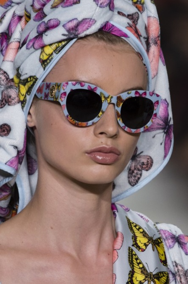 مجموعة Versace لربيع وصيف 2018
