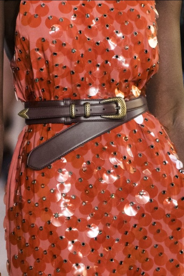 مجموعة “بوتيغا فينيتا” للأزياء لربيع وصيف 2018 !