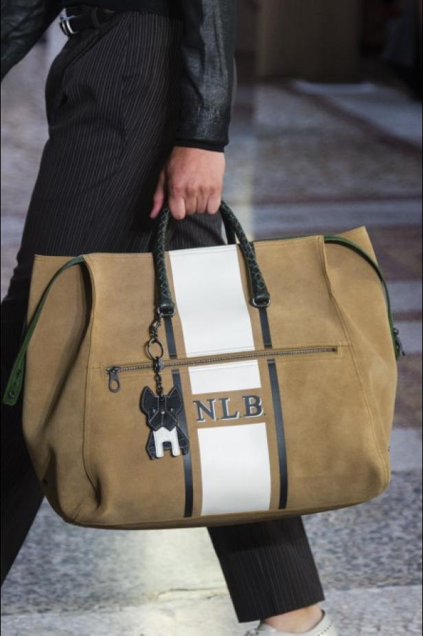 مجموعة “بوتيغا فينيتا” للأزياء لربيع وصيف 2018 !