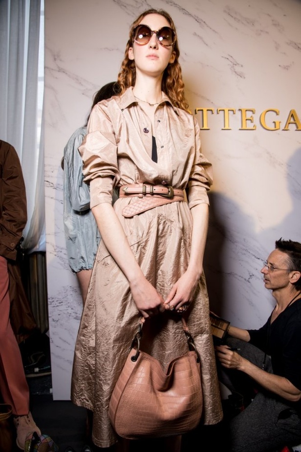 مجموعة “بوتيغا فينيتا” للأزياء لربيع وصيف 2018 !