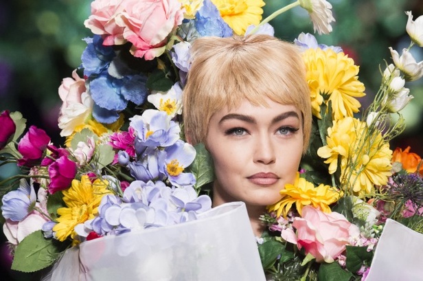 مجموعة Moschino لربيع وصيف 2018