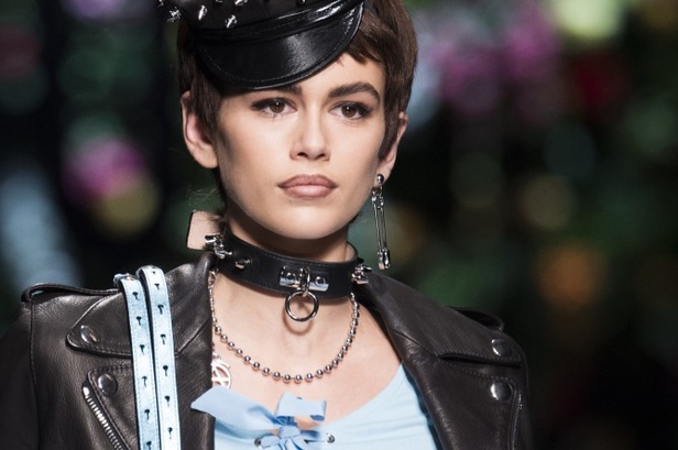 مجموعة Moschino لربيع وصيف 2018