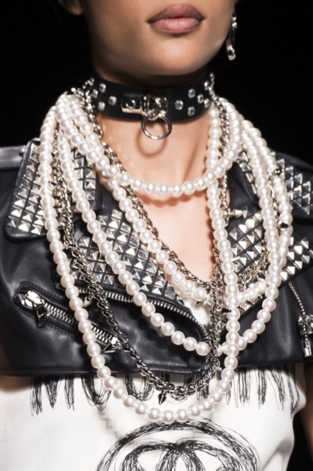 مجموعة Moschino لربيع وصيف 2018