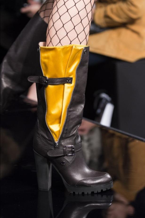 مجموعة Moschino لربيع وصيف 2018