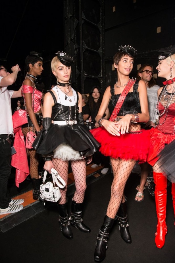 مجموعة Moschino لربيع وصيف 2018