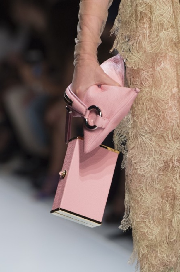 مجموعة ارمانو سيرفينو لربيع و صيف 2018