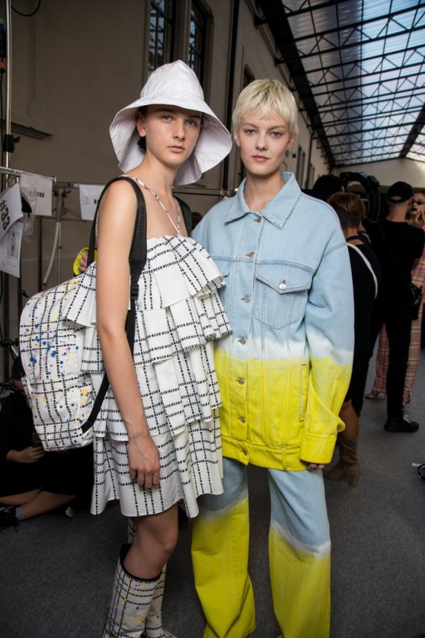 عرض أزياء MSGM لموسمي ربيع وصيف 2018 !