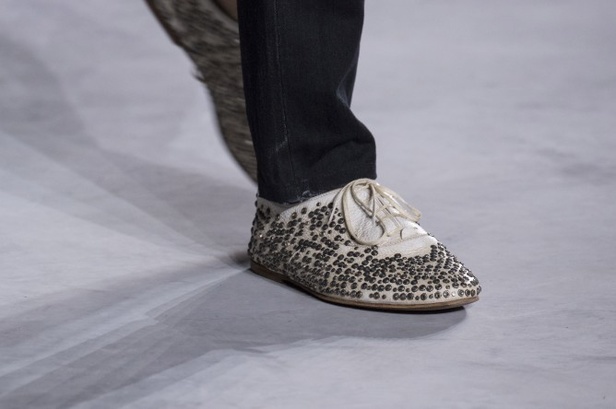 مجموعة Saint Laurent لموسمي ربيع وصيف 2018!