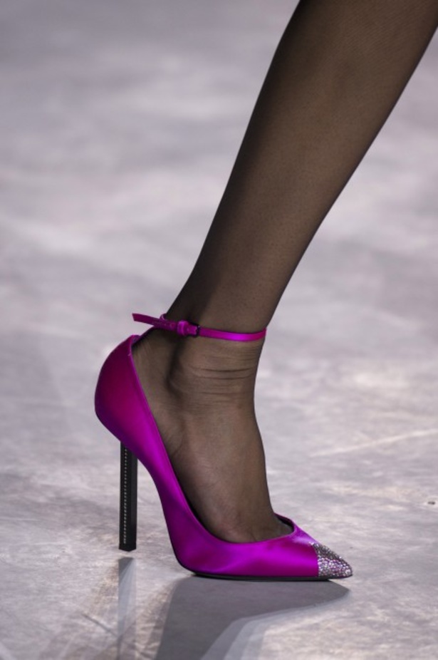 مجموعة Saint Laurent لموسمي ربيع وصيف 2018!