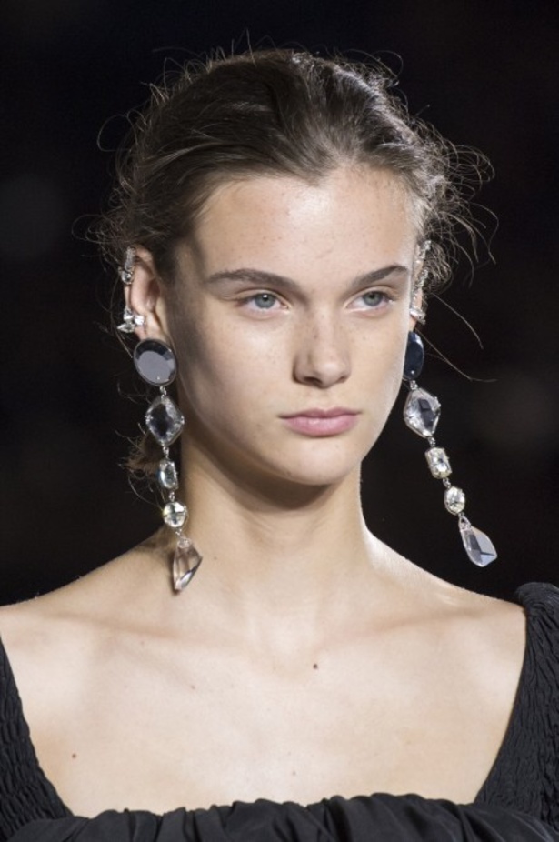 مجموعة Saint Laurent لموسمي ربيع وصيف 2018!