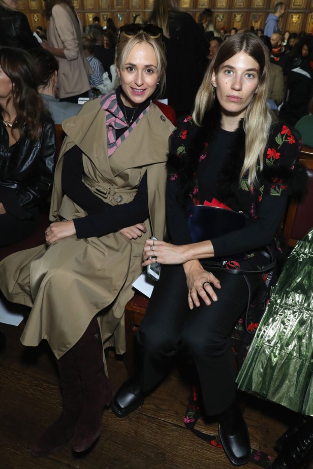 عرض روشاس لربيع وصيف 2018 باسبوع الموضة في باريس