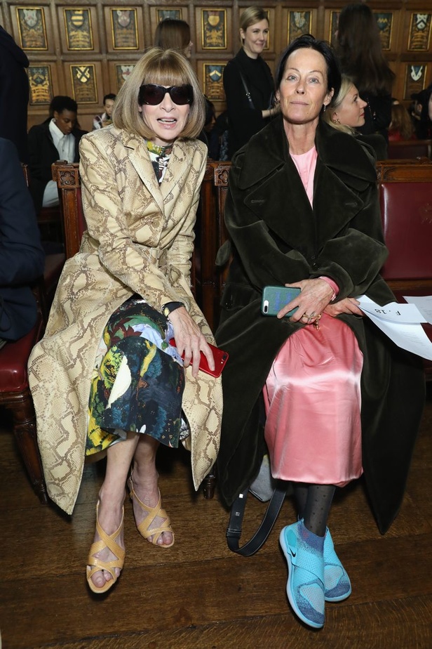 عرض روشاس لربيع وصيف 2018 باسبوع الموضة في باريس