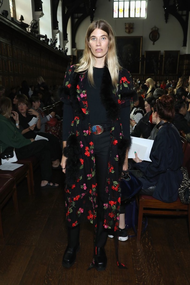 عرض روشاس لربيع وصيف 2018 باسبوع الموضة في باريس