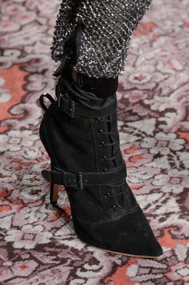 مجموعة جوليان ماكدونالد للألبسة الجاهزة لخريف و شتاء 2017