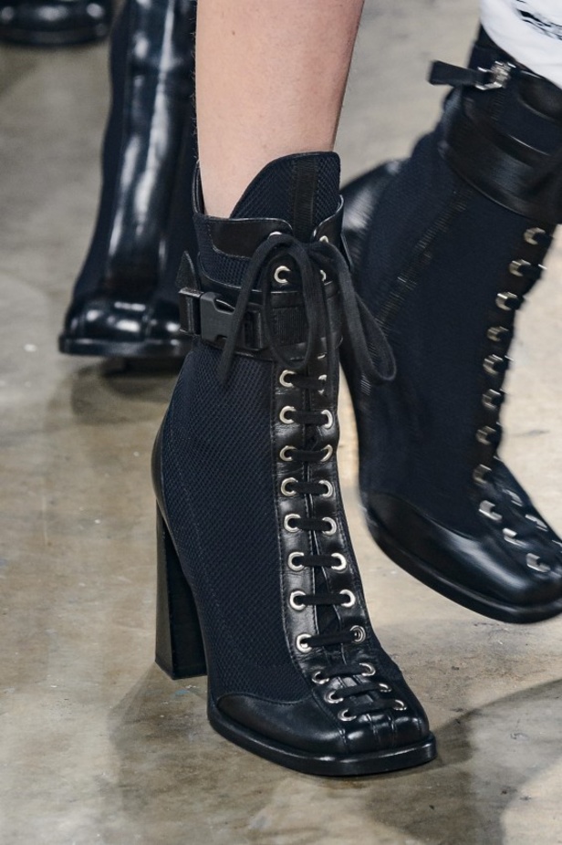 مجموعة Versus Versace للألبسة الجاهزة لخريف و شتاء 2017