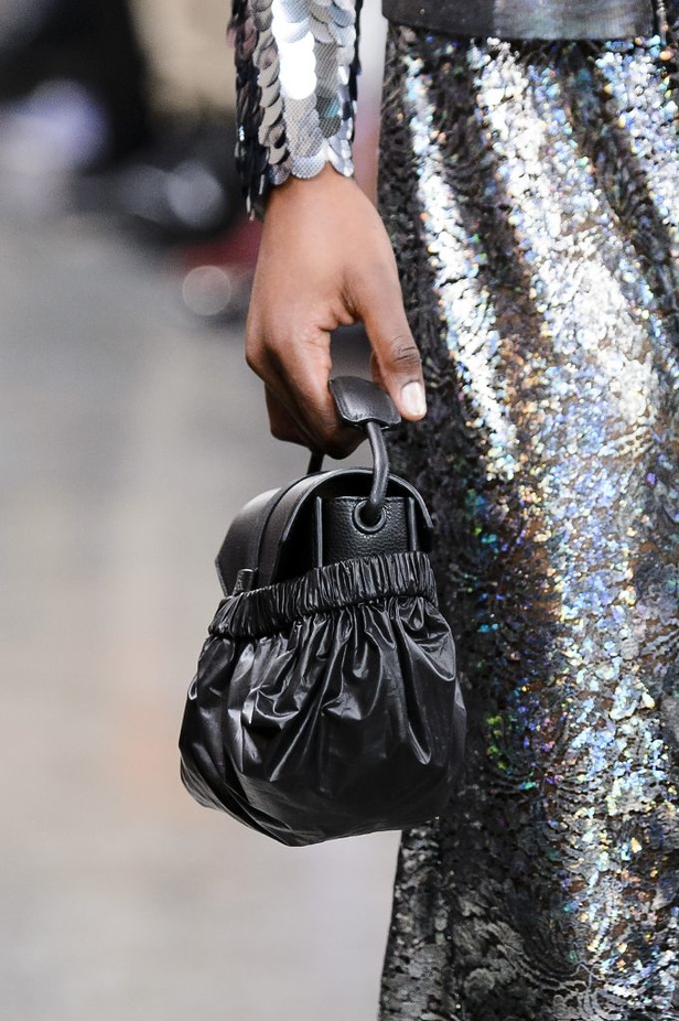 مجموعة كريستوفر كاين للألبسة الجاهزة لخريف و شتاء 2017