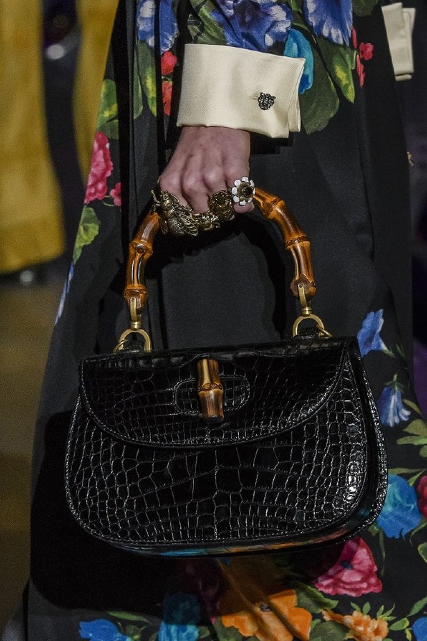 الازياء المشجرة بالوان مبهجة احدث موضة من دار غوتشي في شتاء 2018