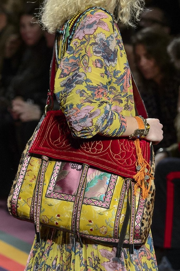 مجموعة متعددة الألوان منEtro  لخريف وشتاء 2017