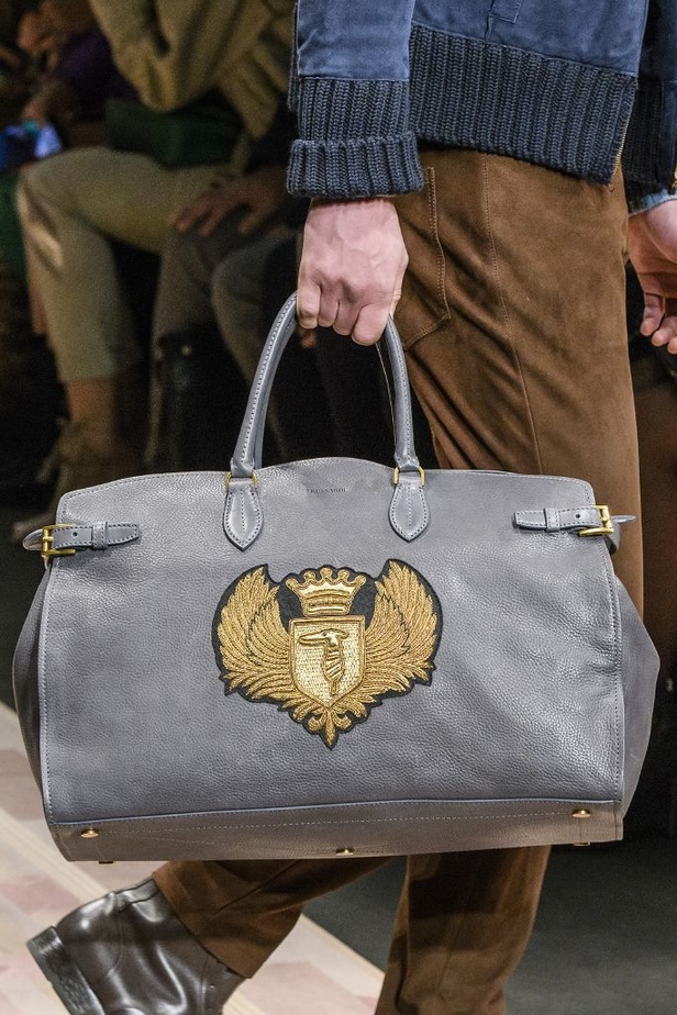 عرض أزياء Trussardi لخريف وشتاء ٢٠١٧!